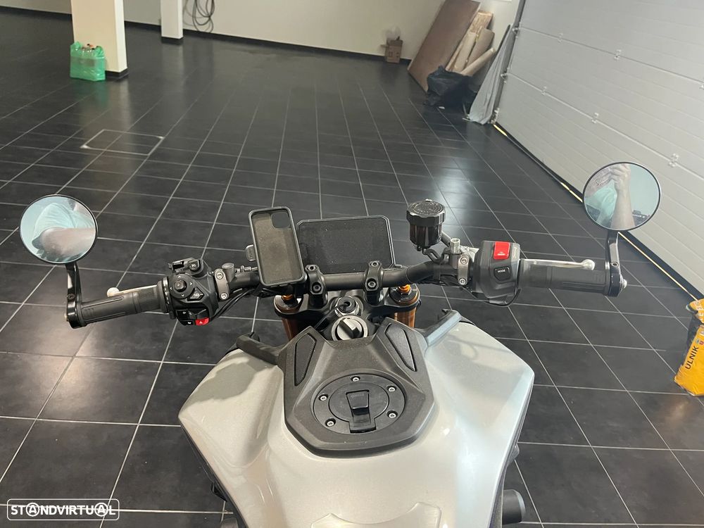 Yamaha MT-09 SP - Última Geração - 11