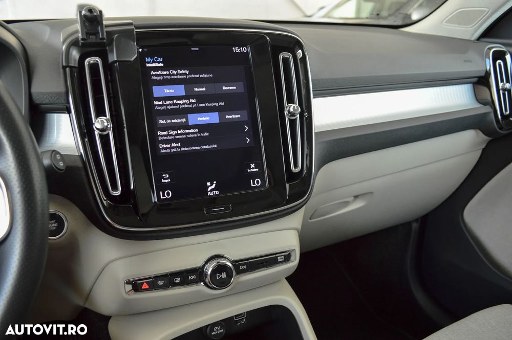 Volvo XC 40 D4 AWD Inscription - 15
