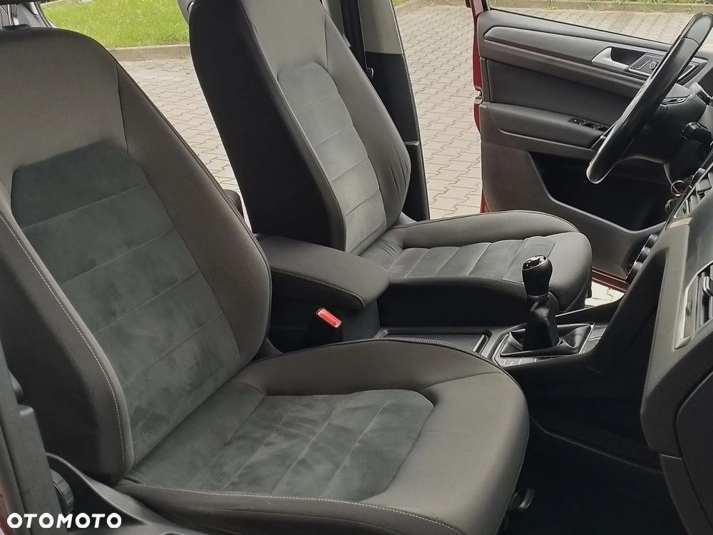 Volkswagen Golf Sportsvan VII SV 1.5 TSI ACT Comfortline - 32