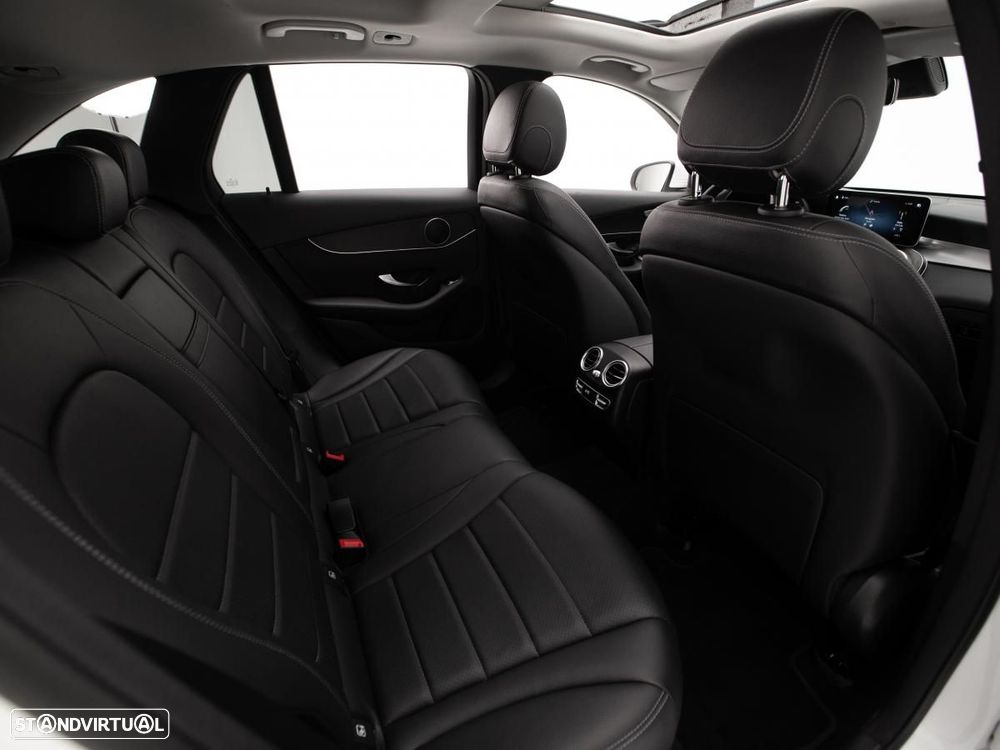 Mercedes-Benz GLC 300 de 4Matic - 12