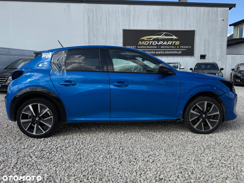 Peugeot 208 - 7