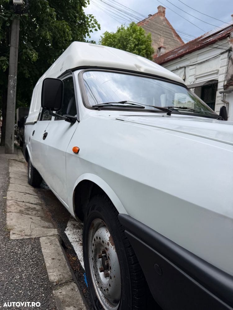 Dacia Pick Up - 6