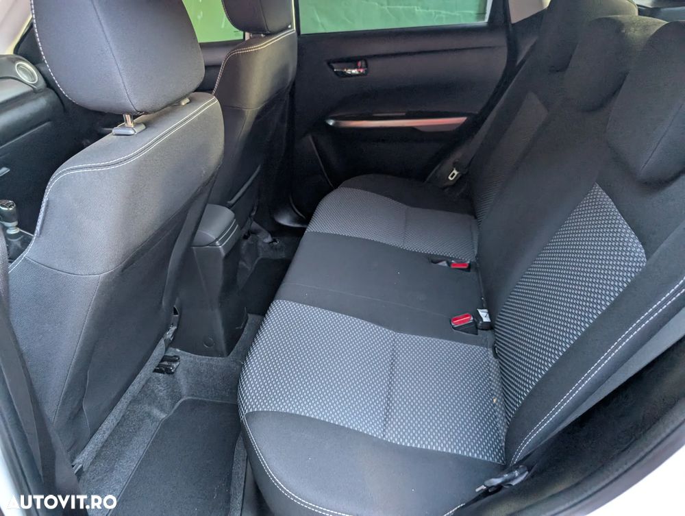 Suzuki Vitara 1.4 Passion - 14