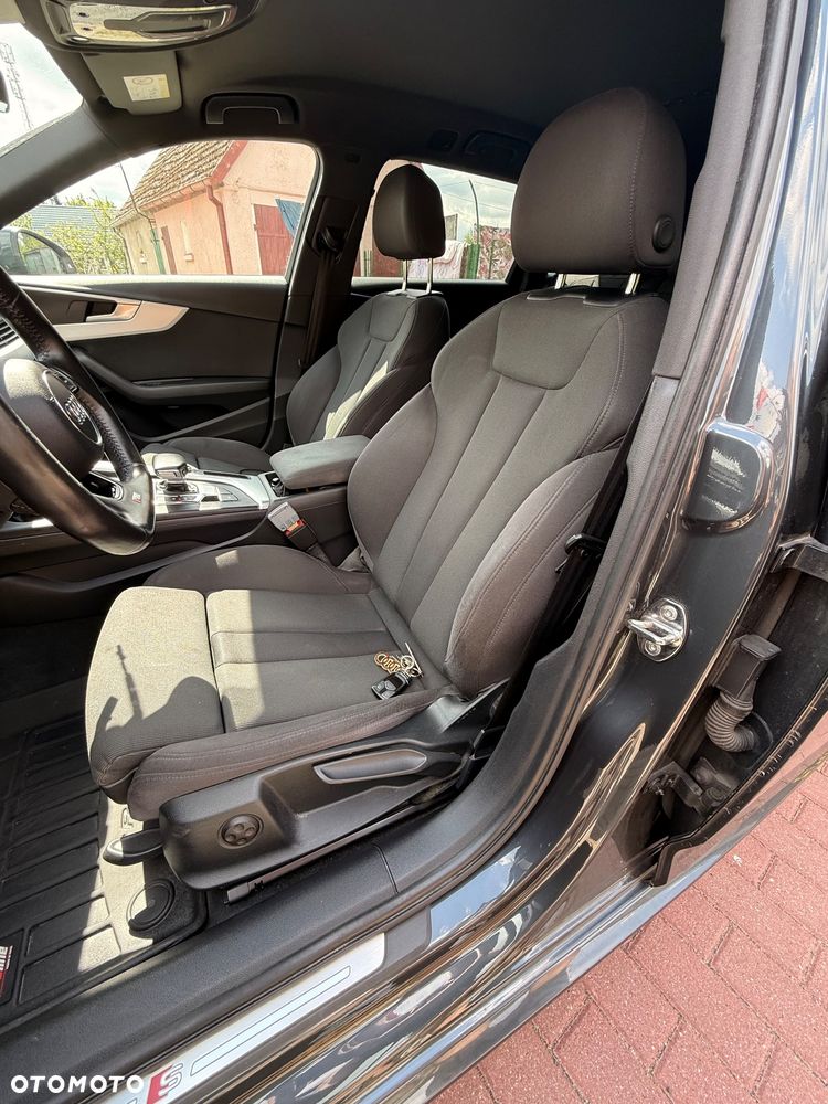 Audi A4 Avant 2.0 TDI S tronic - 9
