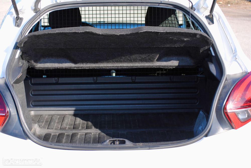 Peugeot 208 VAN - 14