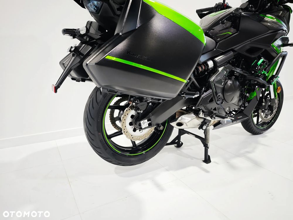 Kawasaki Versys 650 - 12
