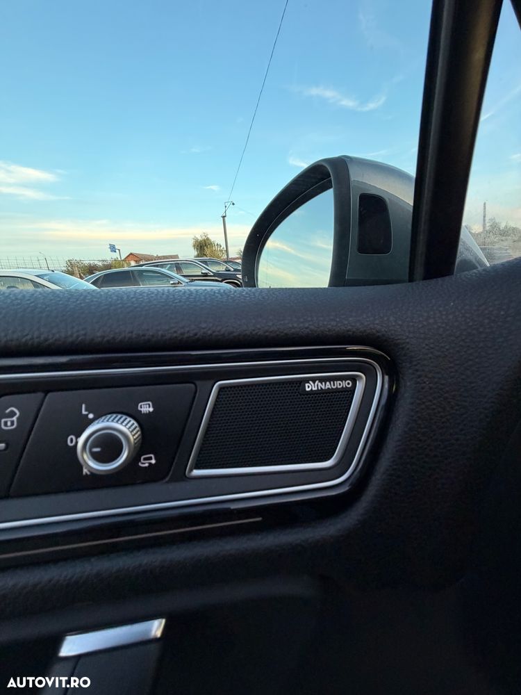 Volkswagen Touareg - 7