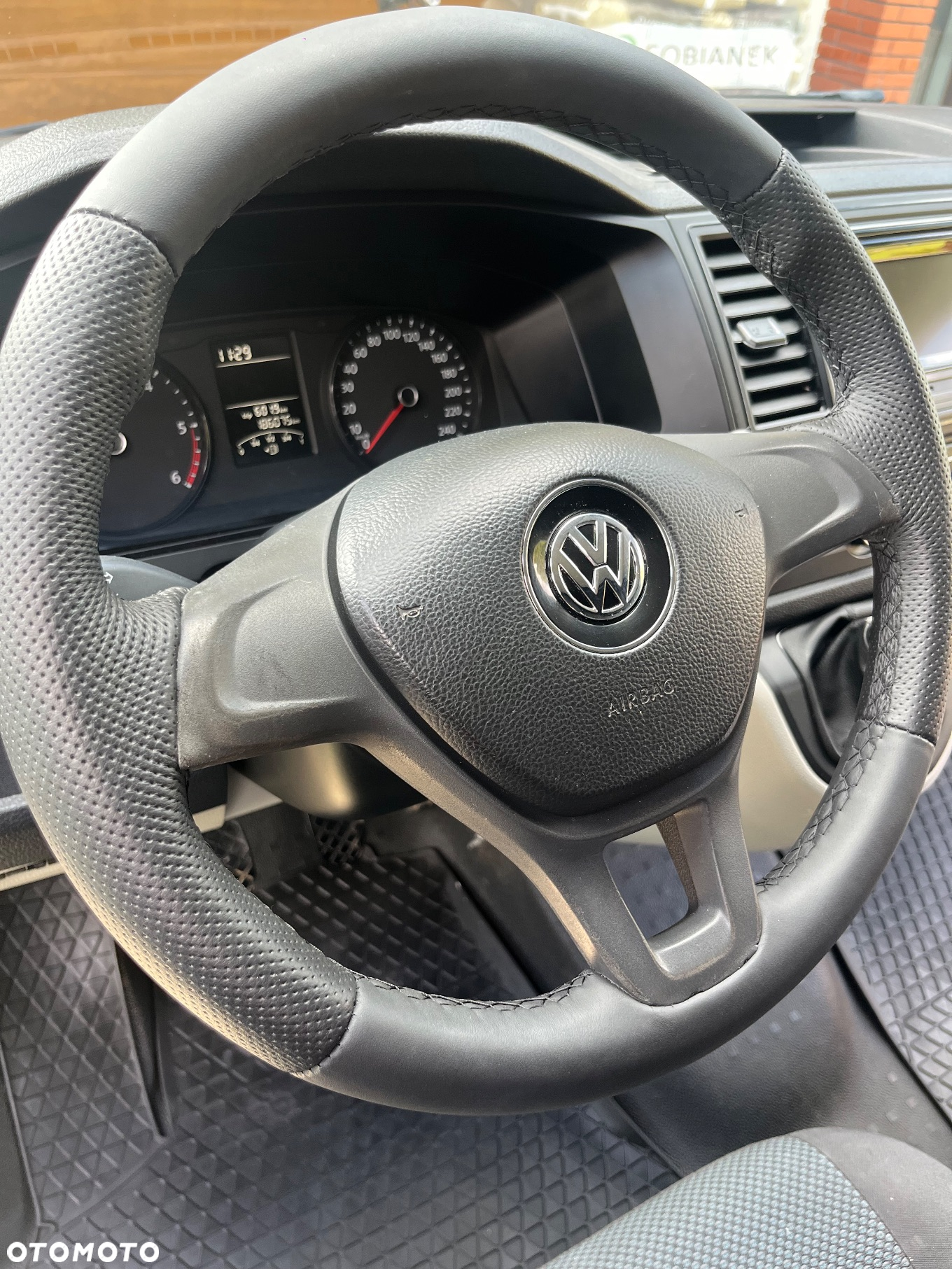 Volkswagen T6 - 17