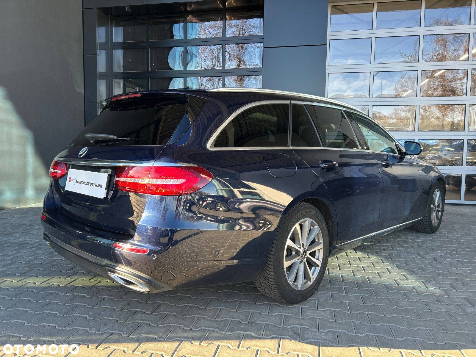 Mercedes-Benz Klasa E 220 d 4-Matic 9G-TRONIC - 7