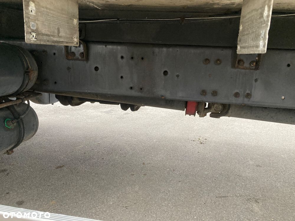 Renault Premium - 10