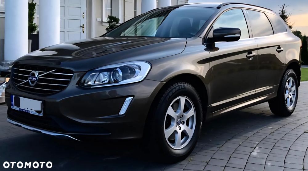 Volvo XC 60 D3 Momentum - 4