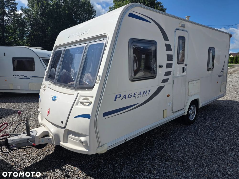 Bailey Pageant Bordeaux - 3