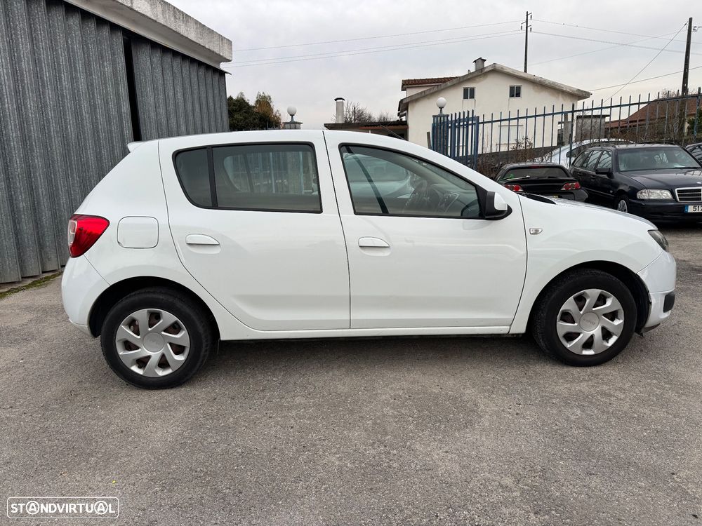 Dacia Sandero 1.2 16V Confort Bi-Fuel - 4