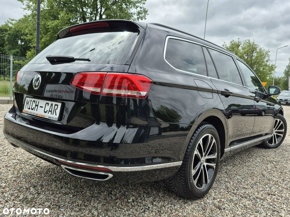 Volkswagen Passat - 36