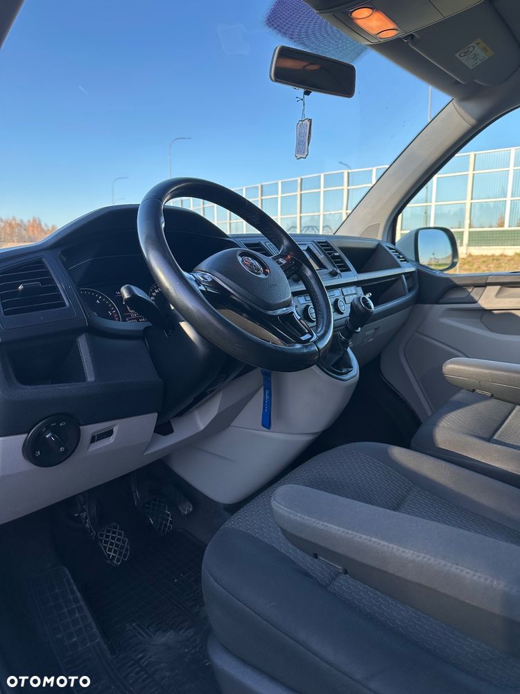 Volkswagen Caravelle 2.0 TDI L2 Highline - 25