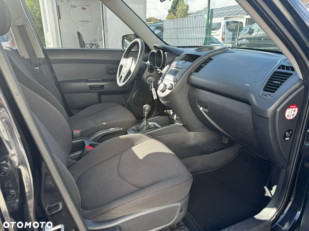 Kia Soul - 12