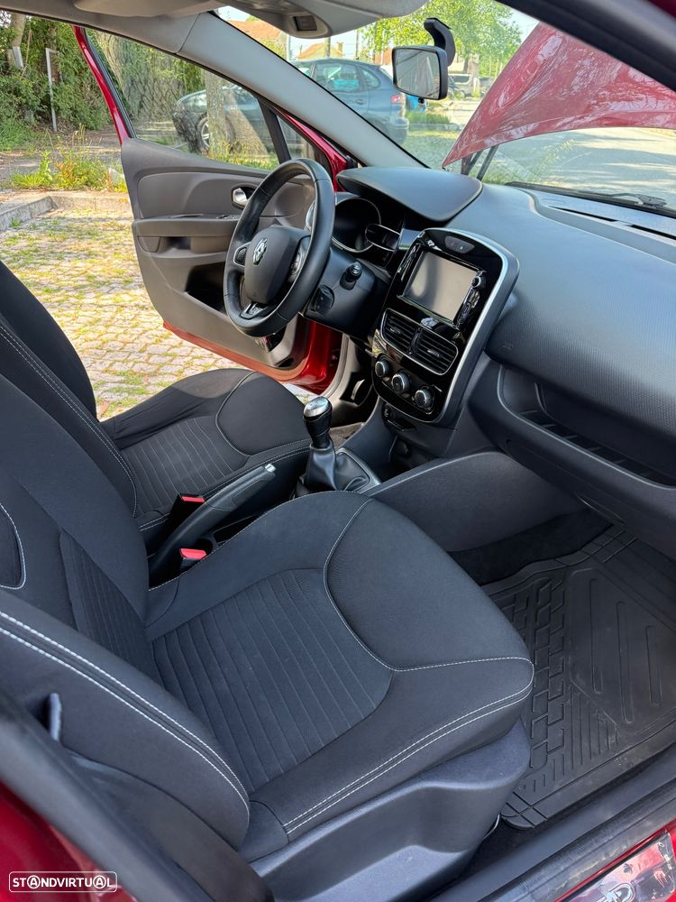 Renault Clio 1.5 dCi Limited EDition - 9