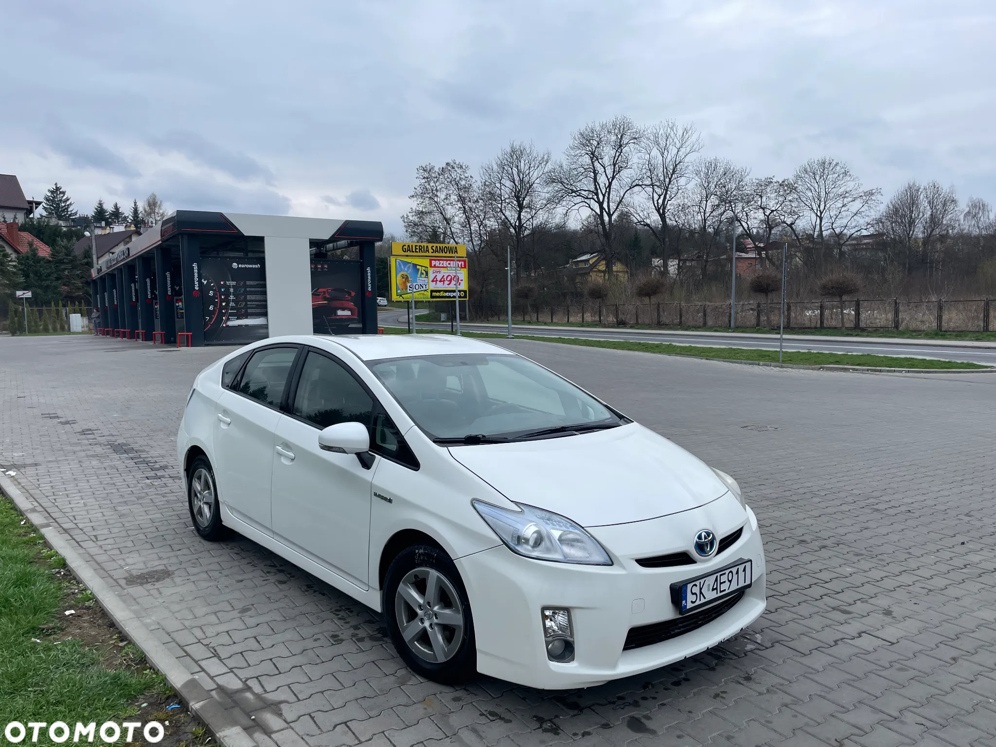 Toyota Prius - 8