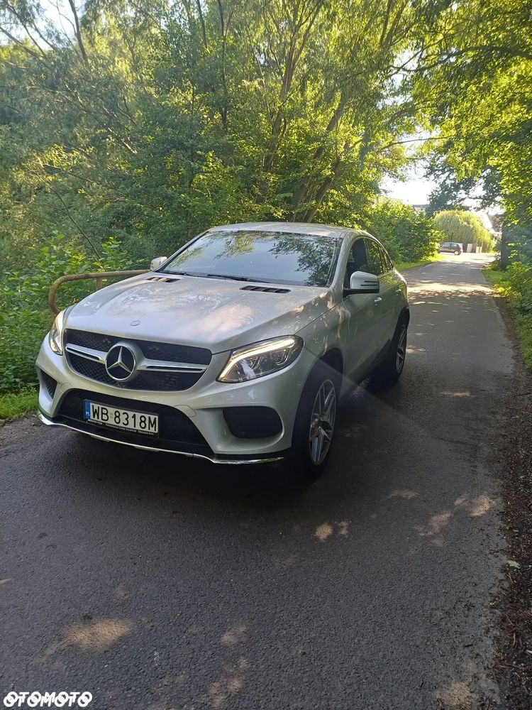 Mercedes-Benz GLE - 23