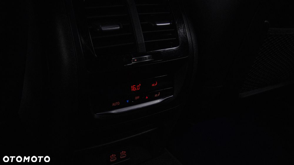 BMW X4 xDrive20i GPF M Sport sport - 36