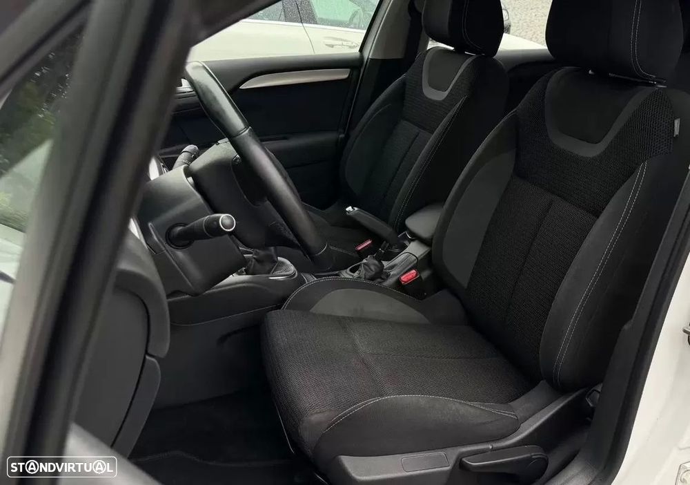 Citroën C4 1.6 BlueHDi Live - 11