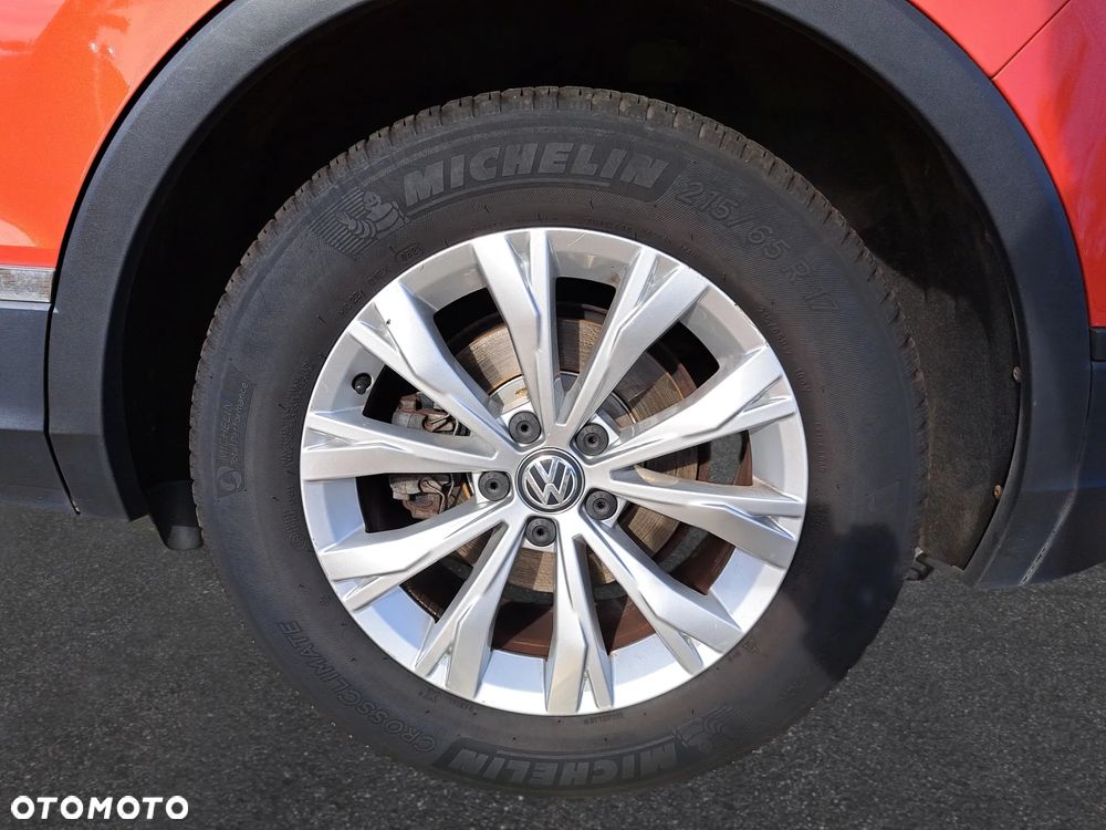 Volkswagen Tiguan 1.4 TSI BMT ACT Comfortline - 9
