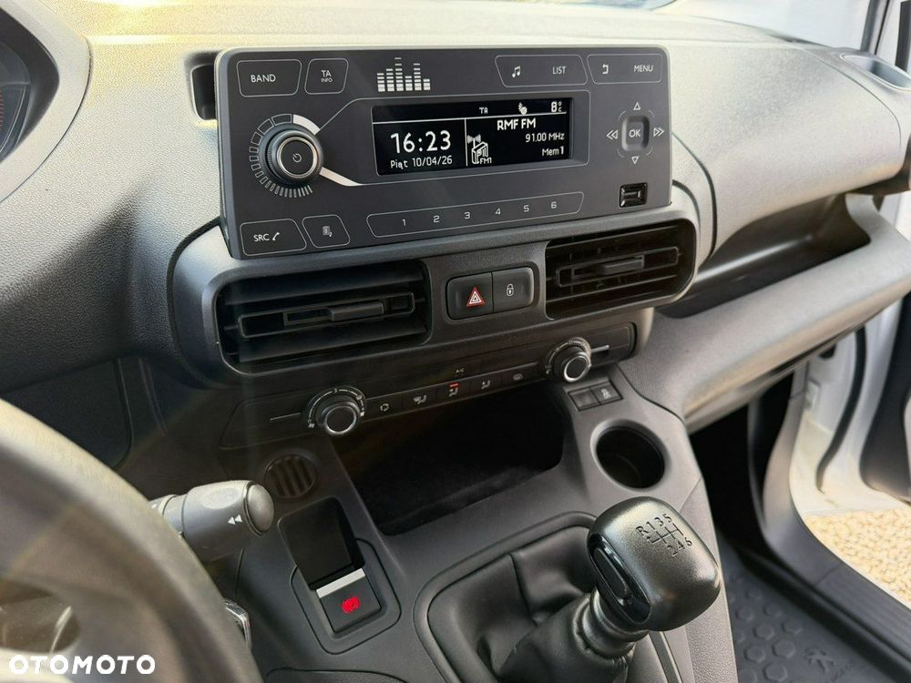 Peugeot Partner - 13