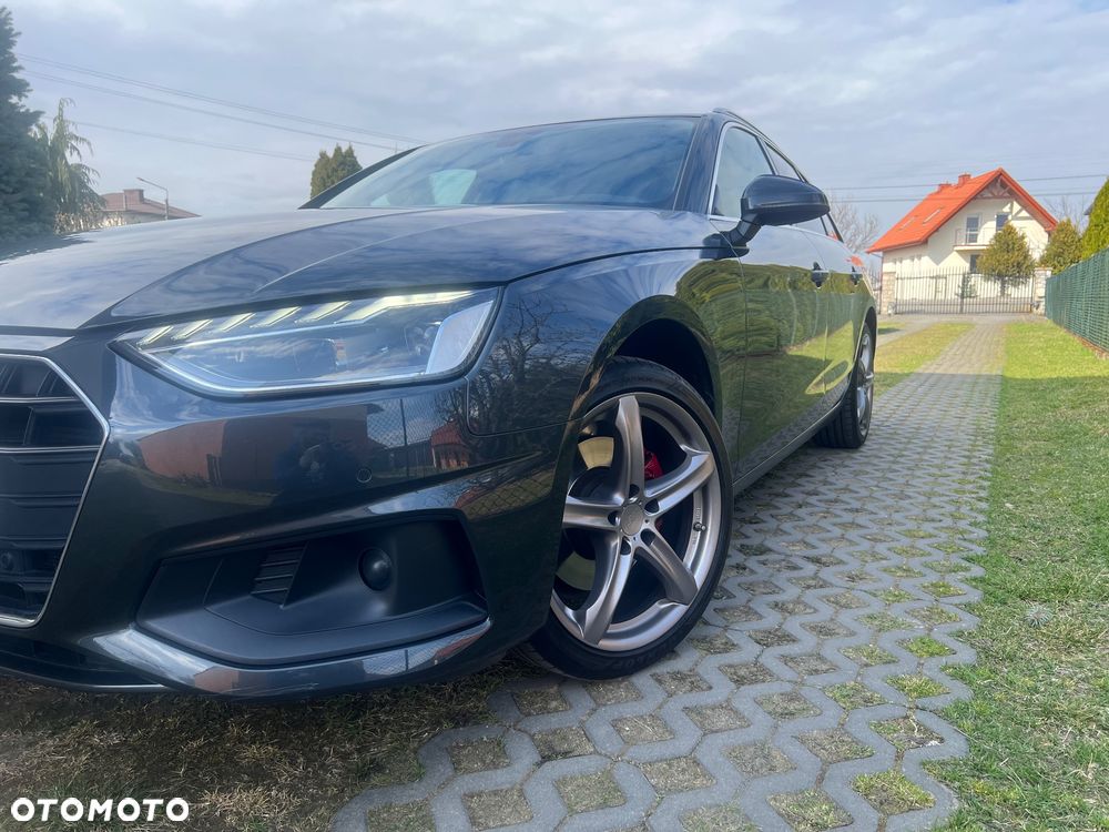 Audi A4 Avant 40 TDI S tronic - 3