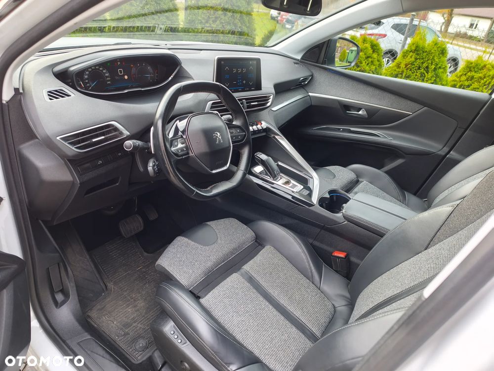 Peugeot 5008 1.6 BlueHDi Style 7os - 7