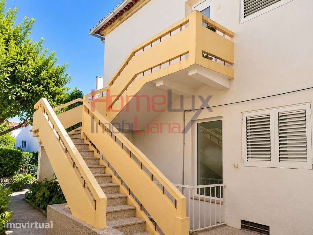 Andar Moradia T4 no Centro de Viseu - Grande imagem: 2/16