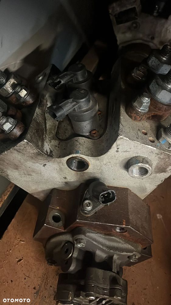 Pompa wtryskowa Bosch Pompa wysokiego ciśnienia MAN "V"  MAN 51.11103-7762 F00BC00010 CR / CP9V4/L820710 - 4