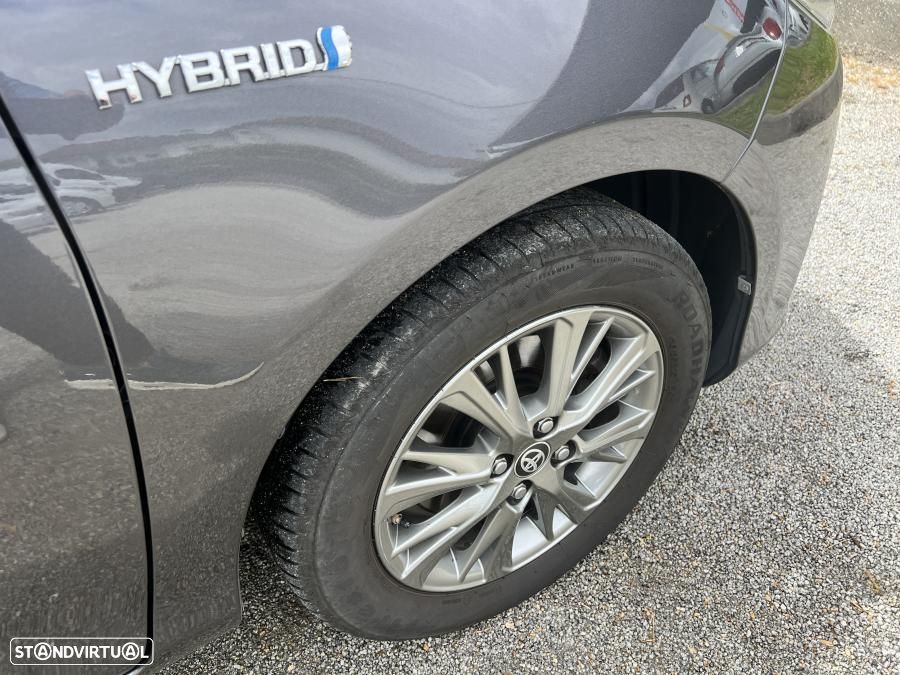 Toyota Yaris 1.5 HSD Exclusive - 12
