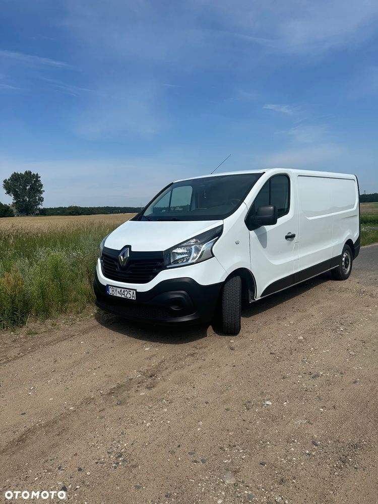 Renault TRAFIC - 1
