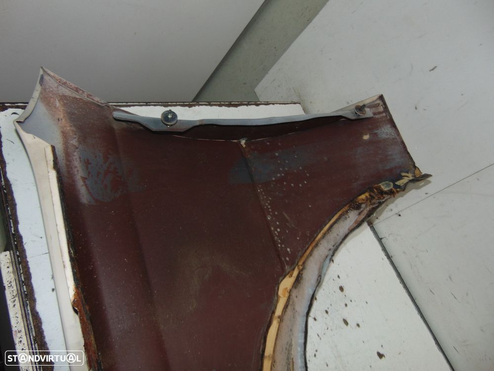 Peugeot 305 guarda lamas - 6