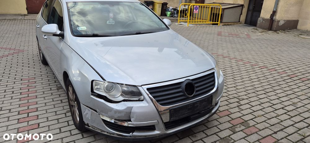Volkswagen Passat - 5