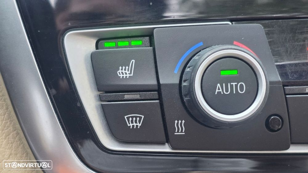 BMW 420 d Line Luxury Auto - 26