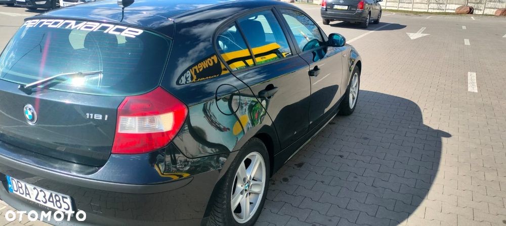 BMW Seria 1 118i - 3