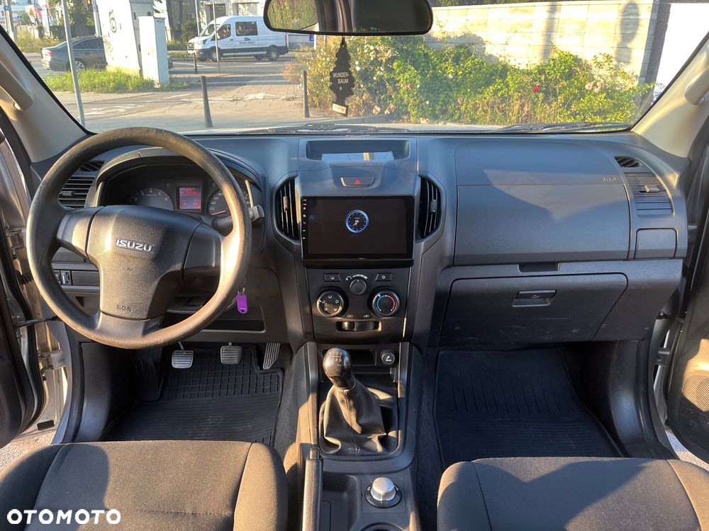 Isuzu D-Max - 22