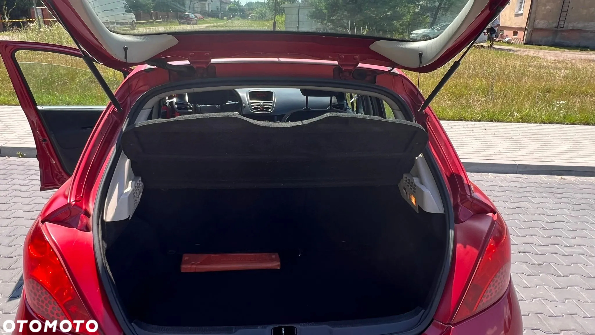 Peugeot 207 1.4 HDi Trendy - 12