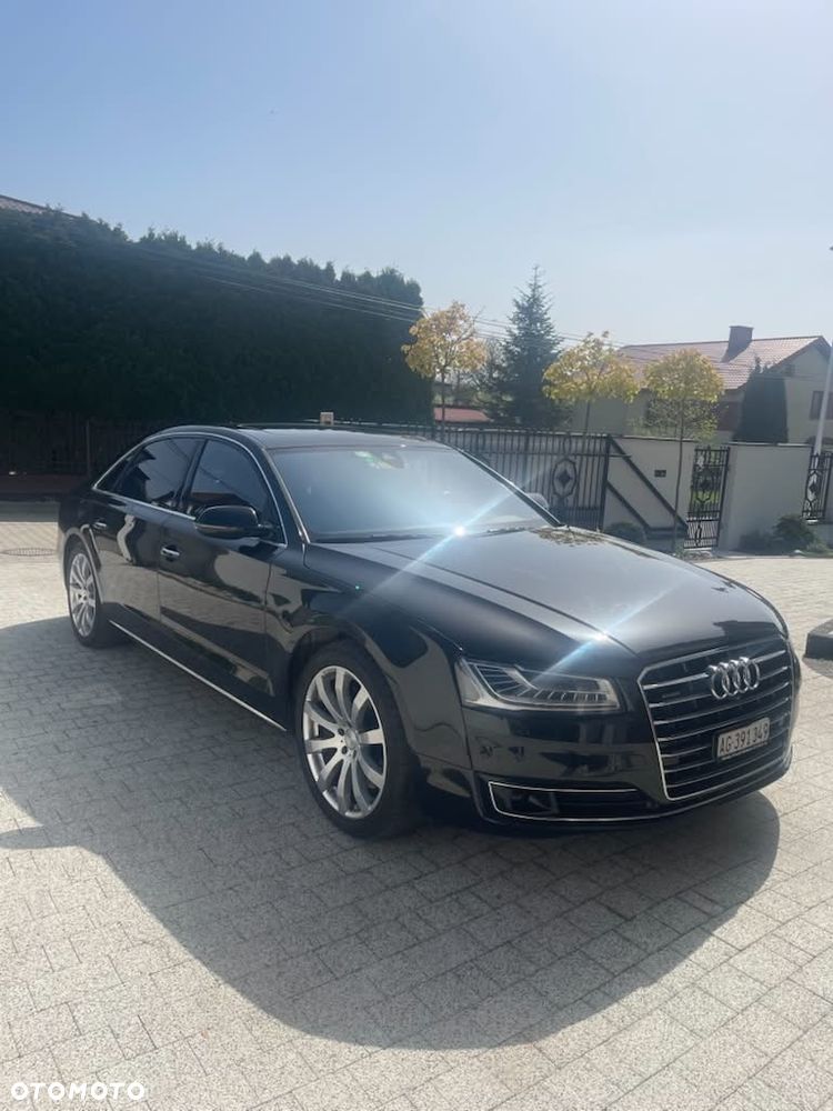 Audi A8 4.2 TDI DPF (clean diesel) quattro tiptronic - 1
