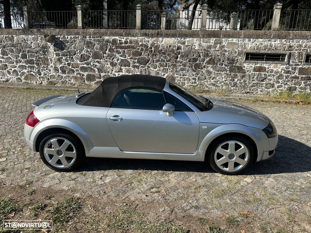 Audi TT Roadster 1.8 T S-line - 12