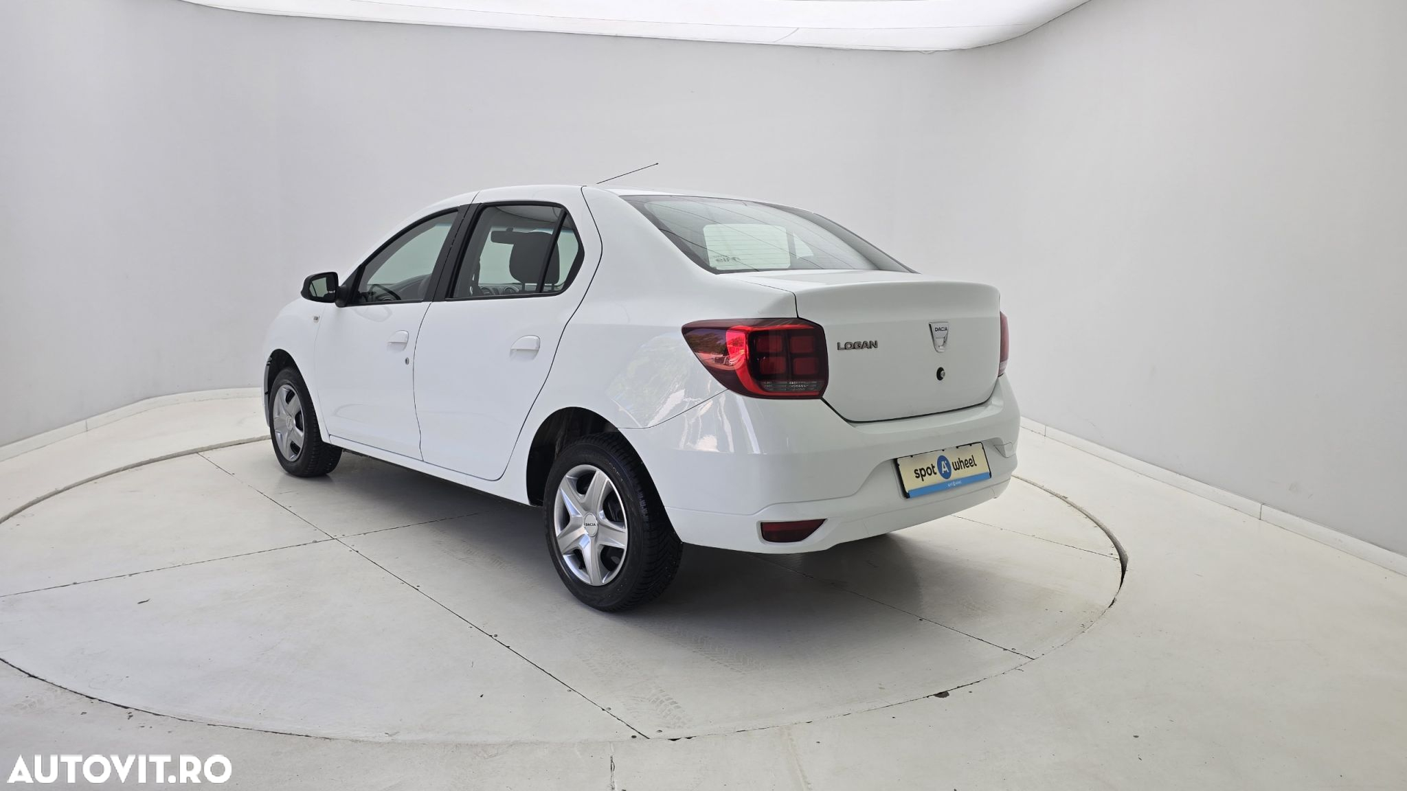 Dacia Logan - 8