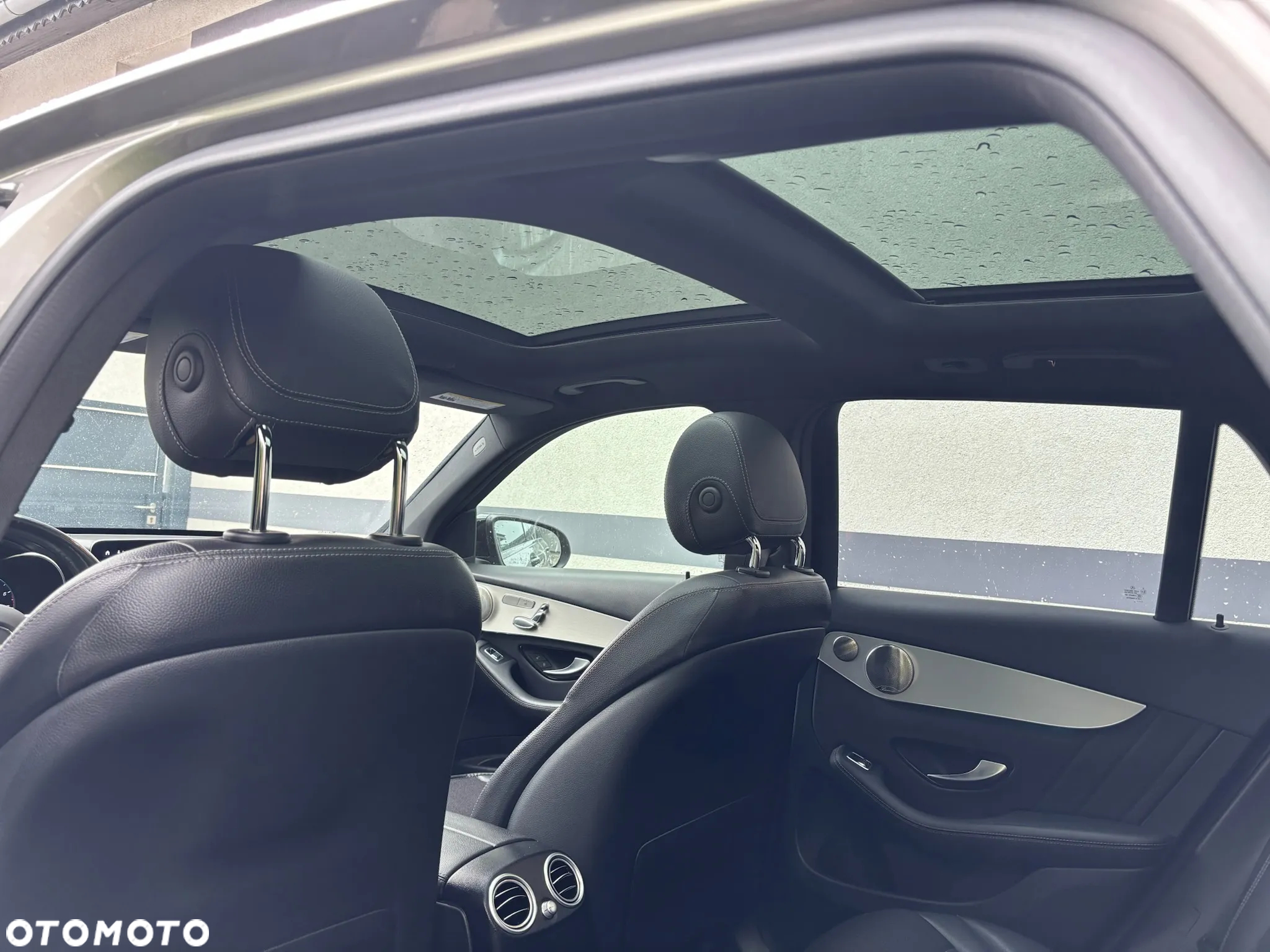 Mercedes-Benz GLC 300 4Matic 9G-TRONIC AMG Line - 14