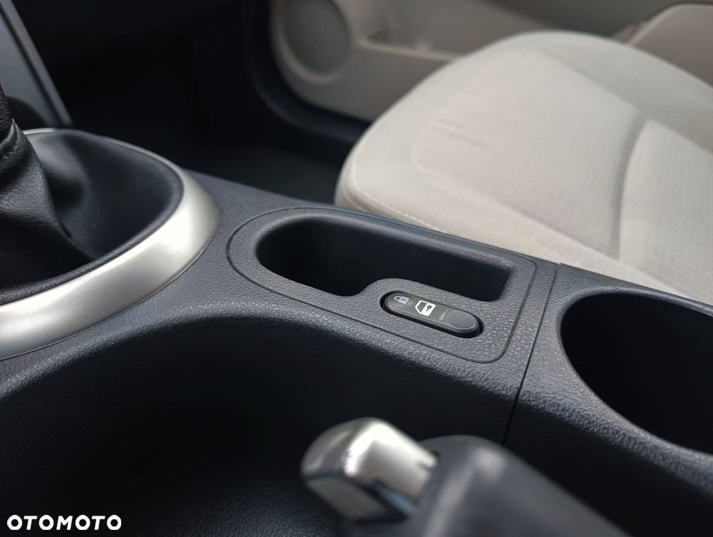 Nissan Qashqai 1.6 Acenta - 27