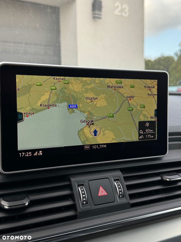 Audi Q5 2.0 TDI Quattro Design S tronic - 18