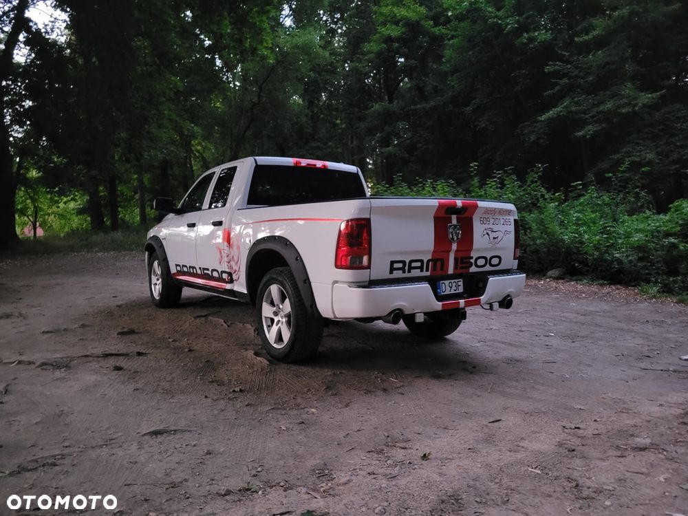 Dodge RAM 5.7 4x4 - 3