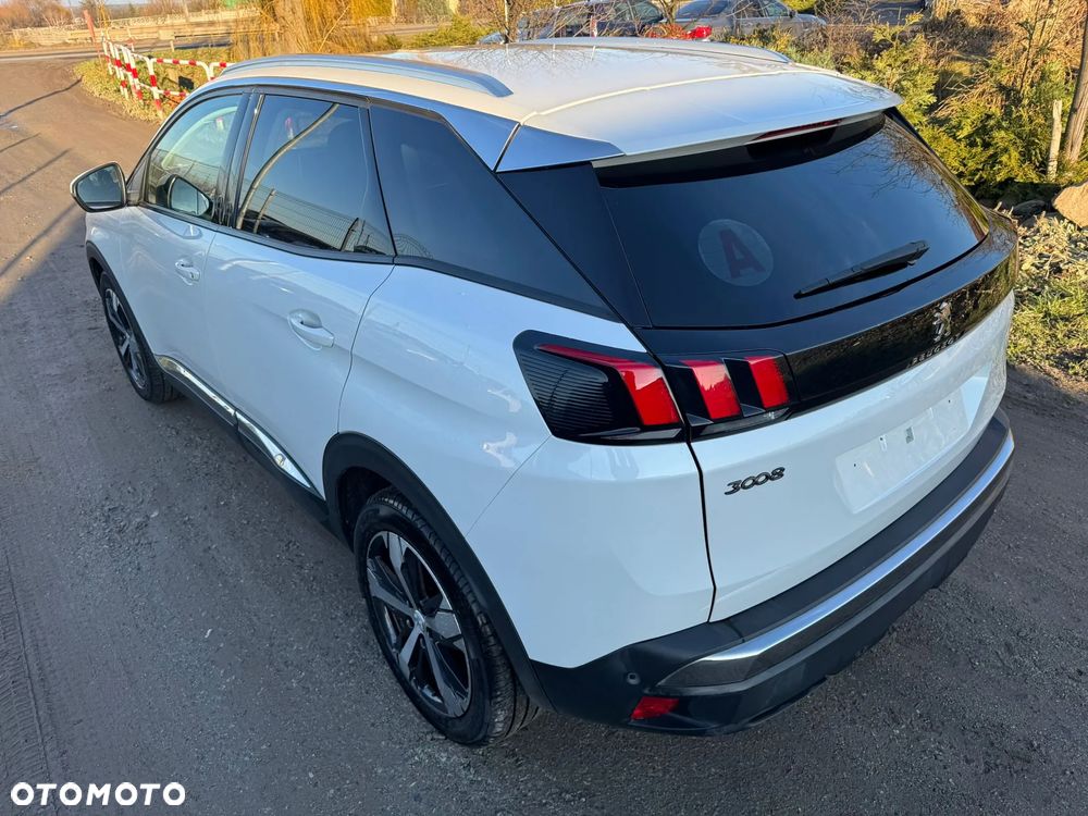 Peugeot 3008 - 25