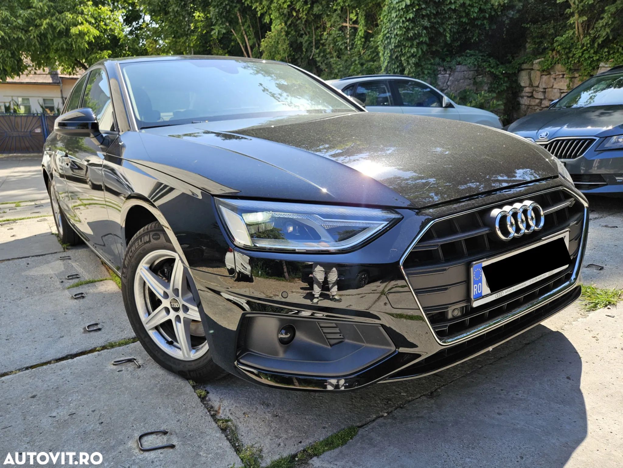 Audi A4 - 1
