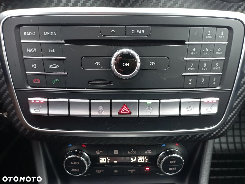 Mercedes-Benz Klasa A AMG 45 4-Matic - 16