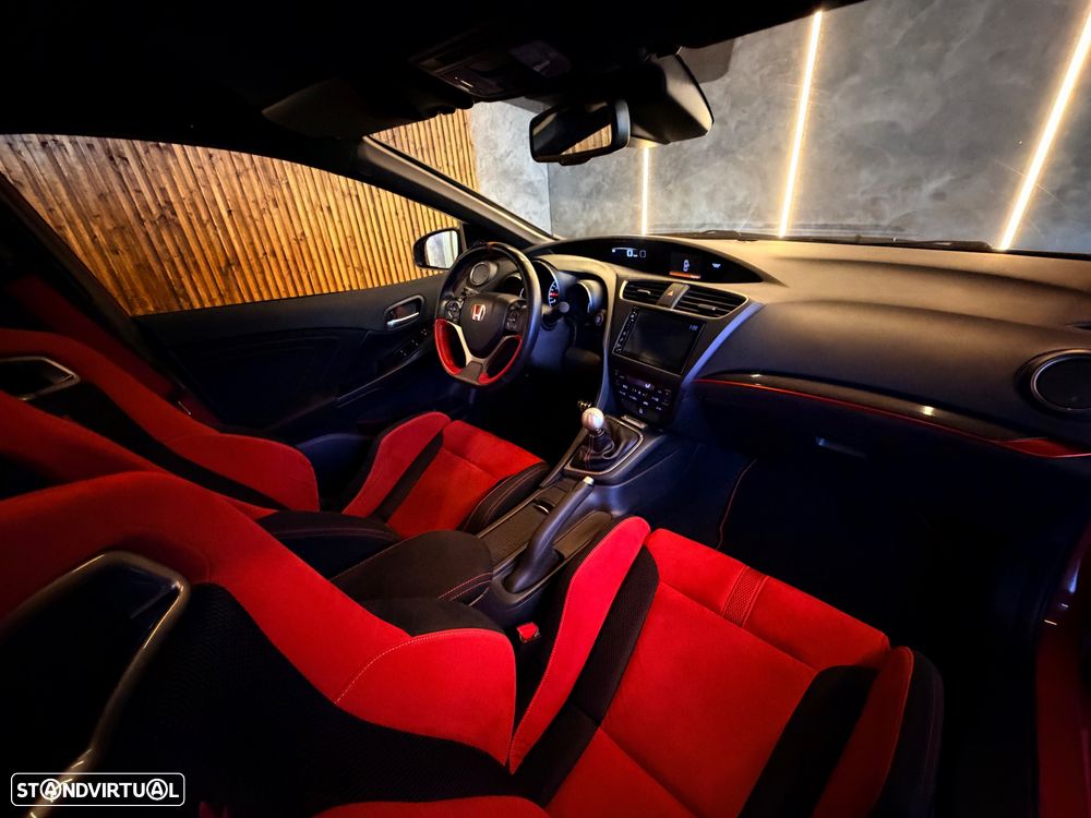 Honda Civic 2.0 VTEC Turbo Type R GT - 25